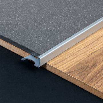 Slika ALU završna lajsna 10 mm 2,7 m L profil srebrna